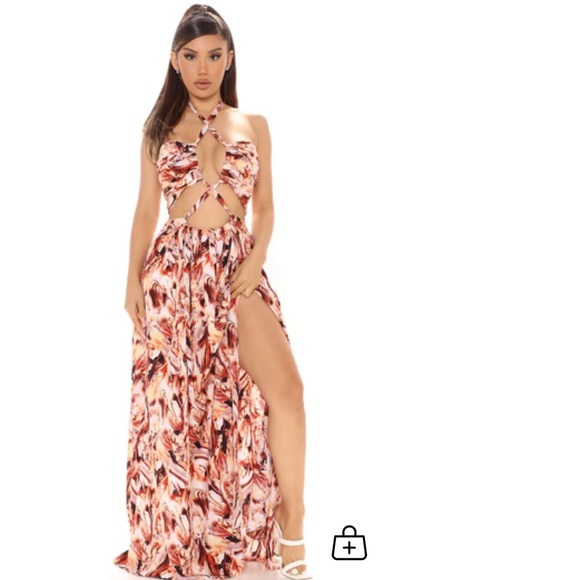 GORGEOUS PLUS SIZE DRESSES - Picture 1 of 1